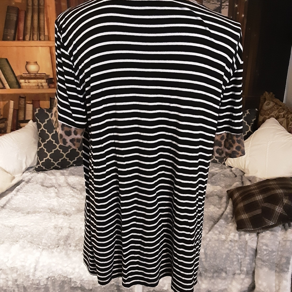 Cute t-shirt - Picture 2 of 2